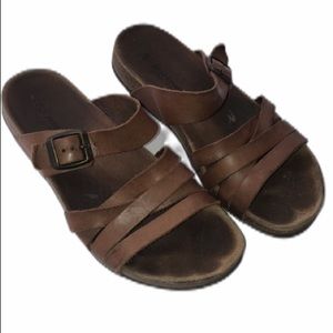 Women’s Pedro Iniesta Leather Sandal